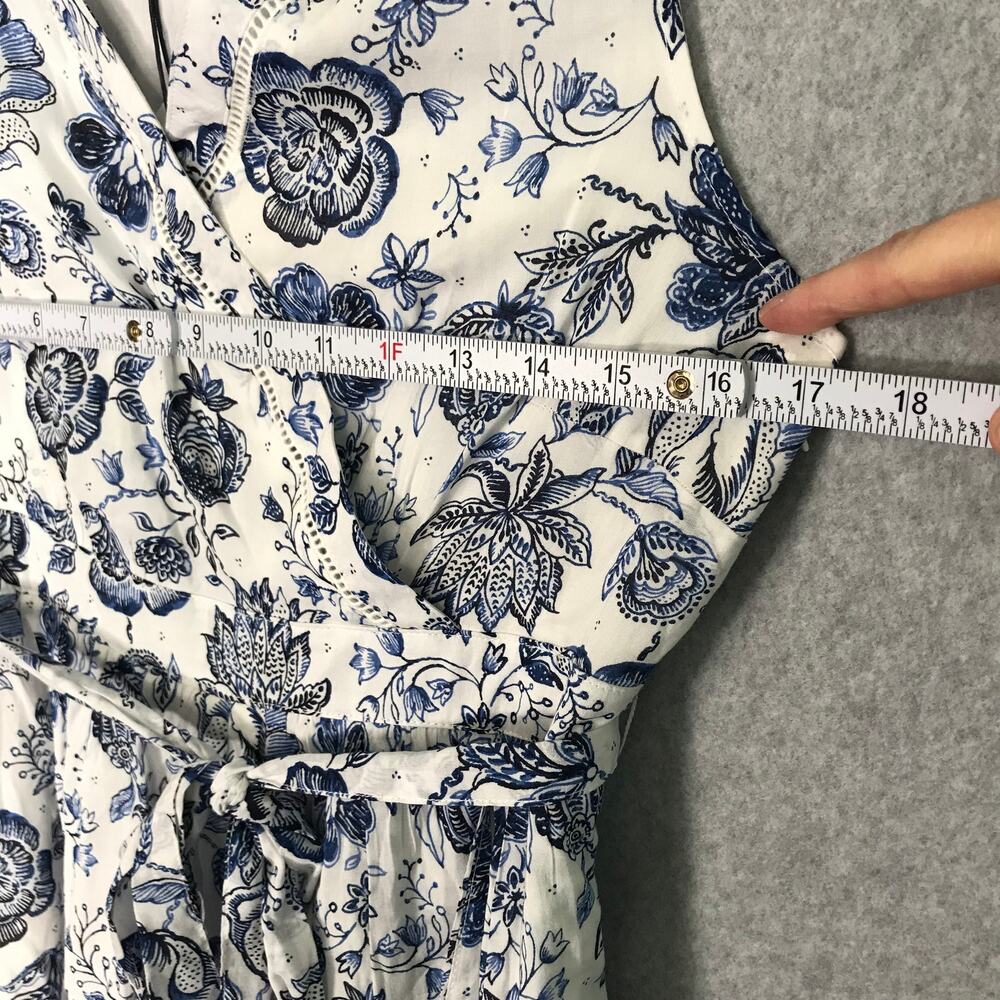 Lucky Brand White and Blue Floral Mini Dress - Picture 12 of 14